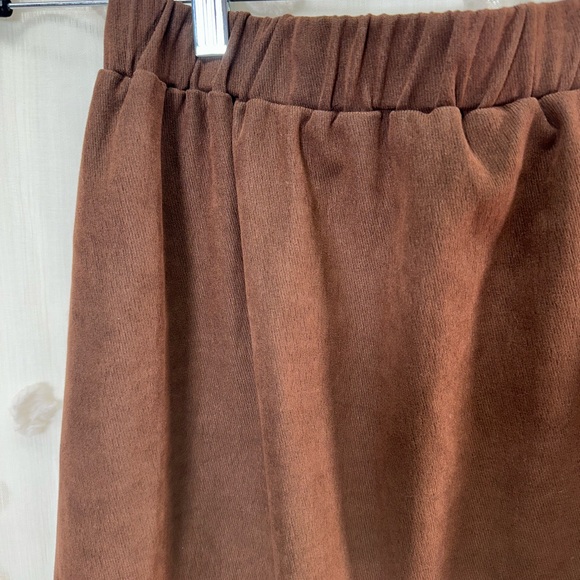 Dazy Women’s Brown A-Line Skirt Size Medium - Picture 4 of 8